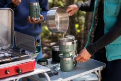 Thermosbeker Stanley The Legendary Camp Mug Matte Black 0,35L 18 Thermosbeker Stanley The Legendary Camp Mug Matte Black 0,35L -Avontuur Verkoop Stanley Montana AW Campground 1666 2